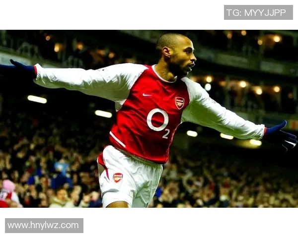 昔日足球巨星精彩广告视频回顾带你重温经典瞬间 昔日足球巨星精彩广告视频回顾带你重温经典瞬间