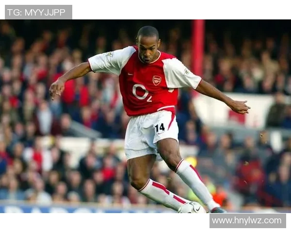 我国前50足球明星的辉煌历程与成就分析